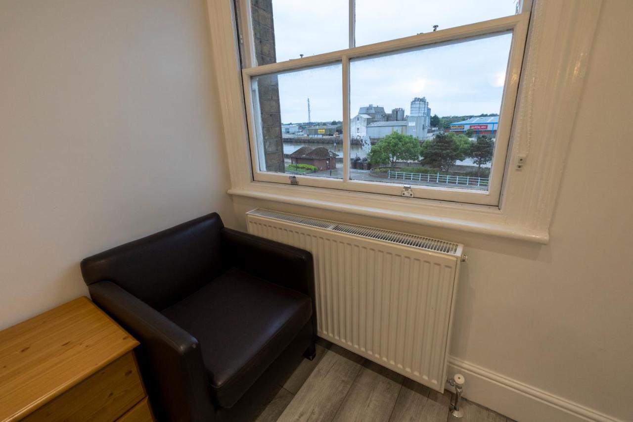 Entire Two Double Bedrooms Flat With River Yare View H6 Great Yarmouth Eksteriør bilde